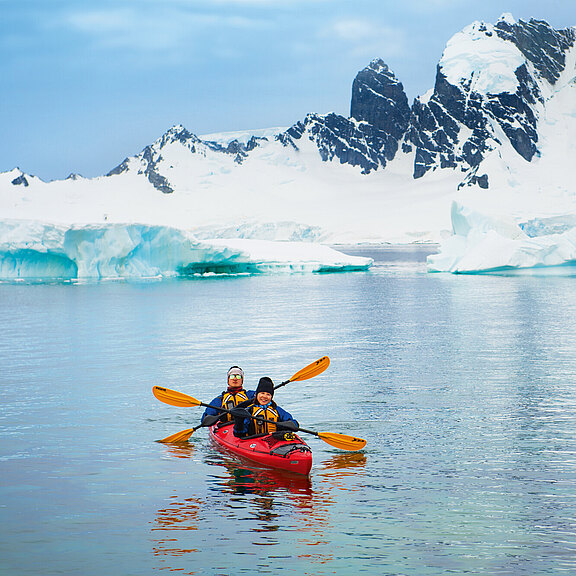Kayaking im ewigen Eis